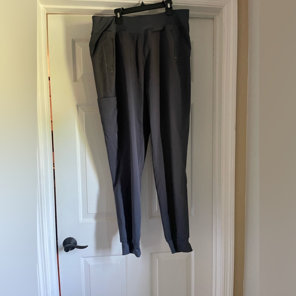 Healing hands scrub bottoms. Size Large Tall jogger pants